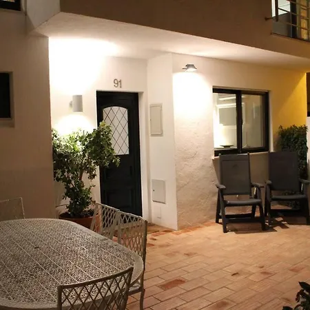 Stunning 3 Bed In Vale Do Lobo With Membership 3 Mins From And Golf Apartment *