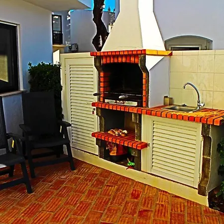 Stunning 3 Bed In Vale Do Lobo With Membership 3 Mins From And Golf * Loule