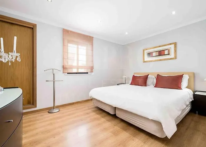 Apartment Stunning 3 Bed In Vale Do Lobo With Membership 3 Mins From And Golf *